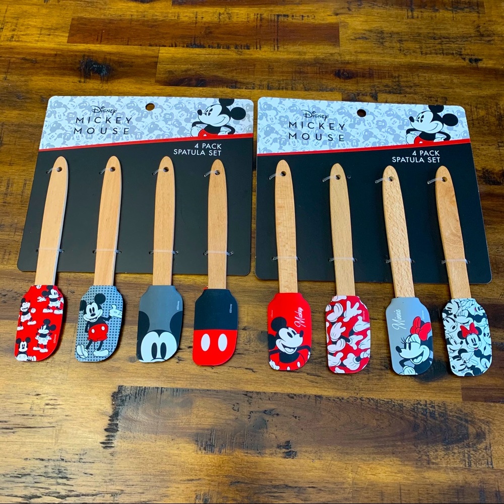 NWT Disney Mickey Mouse 8 Piece Mini Spatula Set